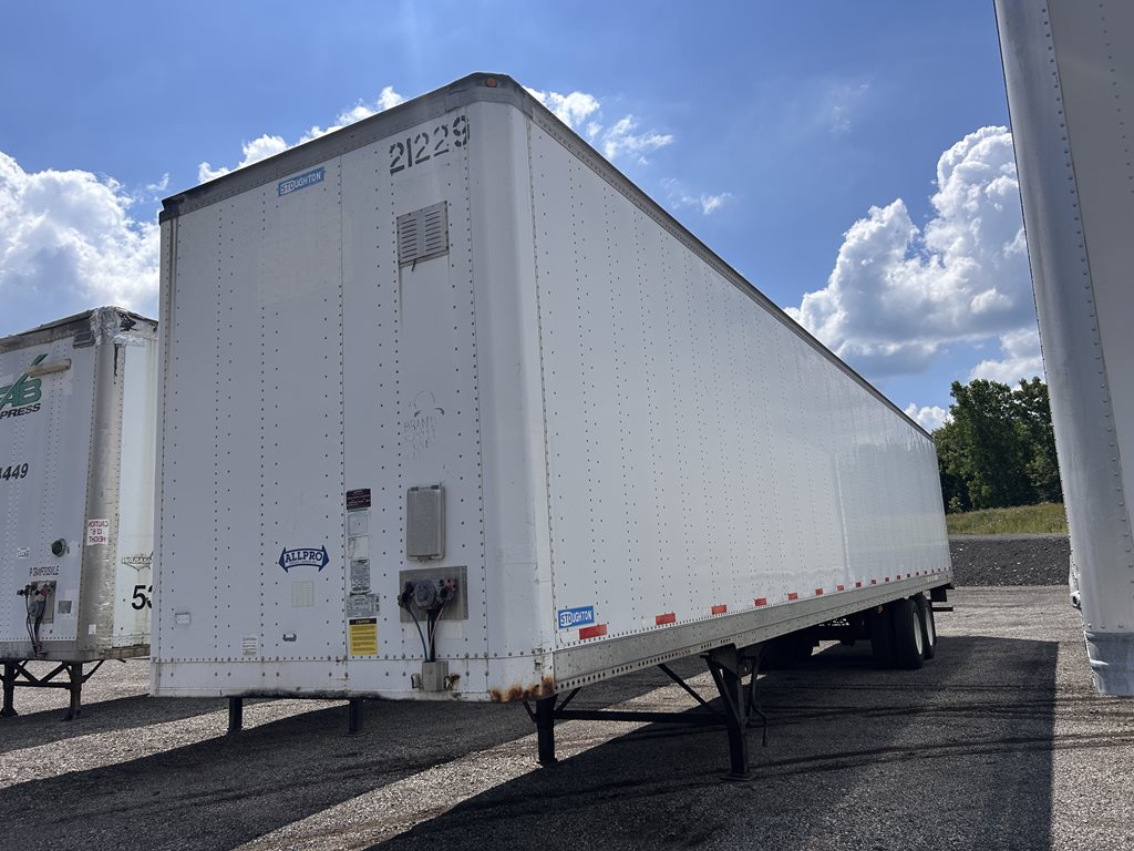STOUGHTON 53 FOOT VAN TRAILERS