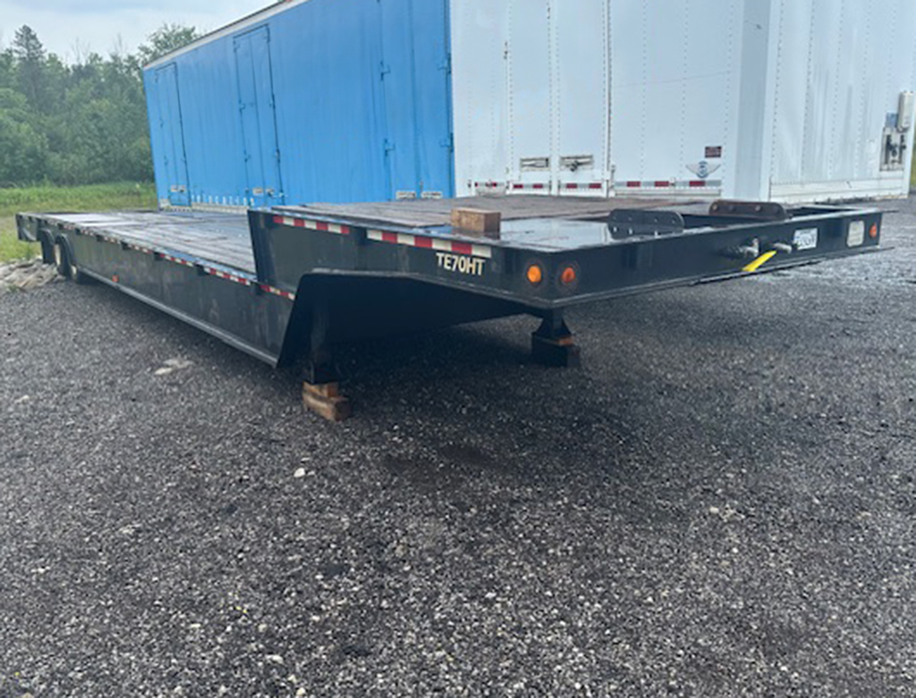 TRAILEZE HYDRAULIC TAIL TRAILER